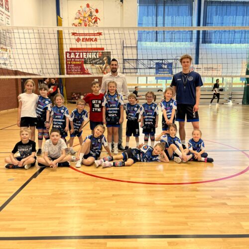 SIATKARSKIE PRZEDSZKOLE ORAZ KINDERKI NA TURNIEJU WIELKANOCNYM