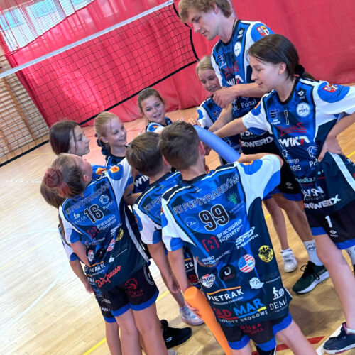 Czwartkowy trening grup Siatkarskie Przedszkole i Kinderki