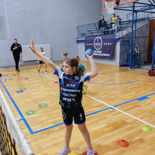 Wtorkowy trening grup: Siatkarskie przedszkole, Iskierki i Kinderki