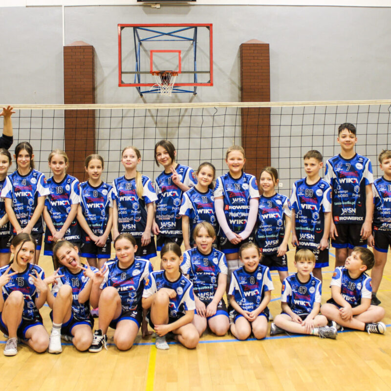 Wtorkowy trening grup: Siatkarskie Przedszkole, Iskierki i Kinderki