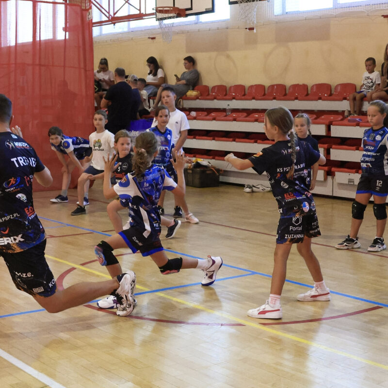 Wtorkowy trening grup: Siatkarskie przedszkole, Iskierki, Kinderki i Smasher