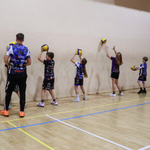Poniedziałkowy trening grup: Iskierek, Kinderek, Smasher i Amatorzy